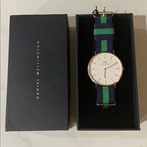 Daniel Wellington Classic Warwick NATO Watch